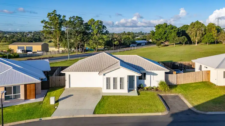 Second view of Homely house listing, 33 Bimbadean Circuit, Southside QLD 4570