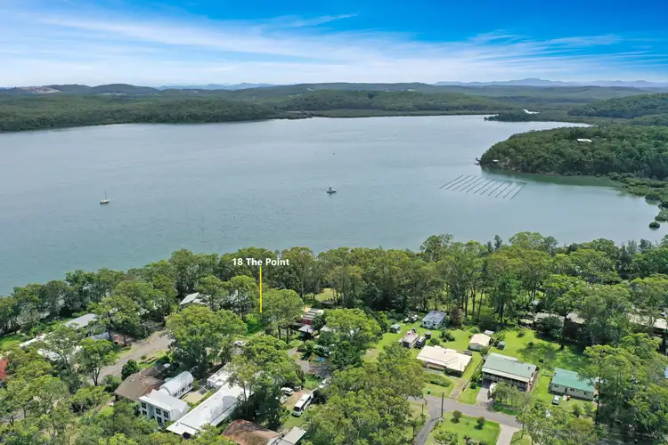 18 The Point, Bundabah NSW 2324