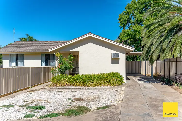 2/11 Cogo Court, Golden Square VIC 3555