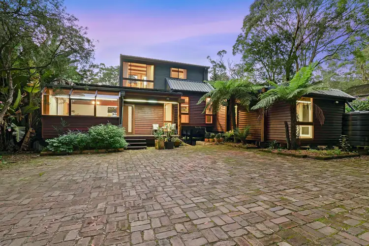 77 Warks Hill Road