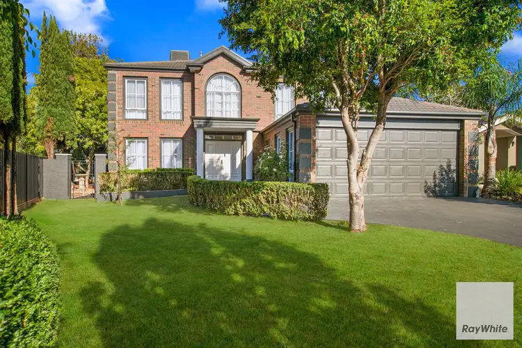 5 Andrea Court, Taylors Lakes VIC 3038