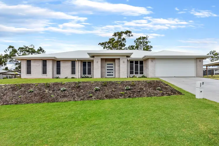 2 Pipit Court, Meringandan West QLD 4352