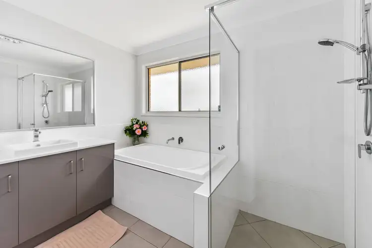 Sixth view of Homely house listing, 2 Pipit Court, Meringandan West QLD 4352