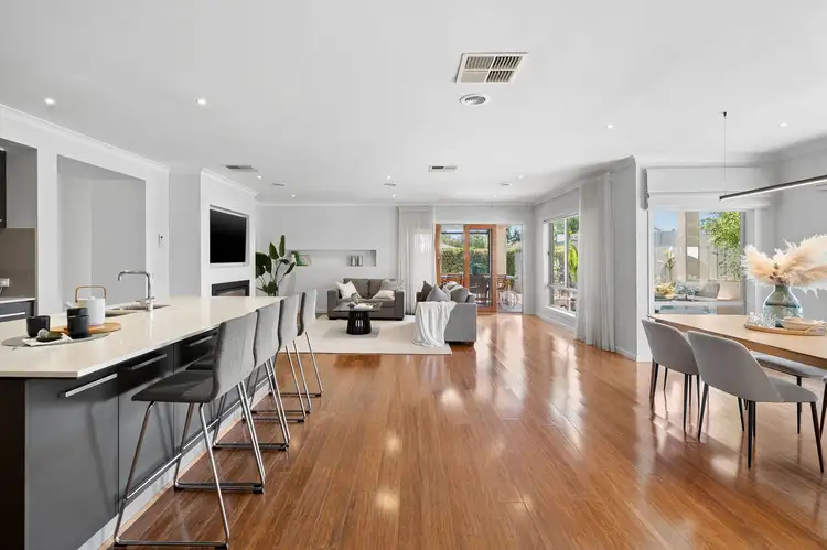 Second view of Homely house listing, 5 Bitalli Place, Sandhurst VIC 3977