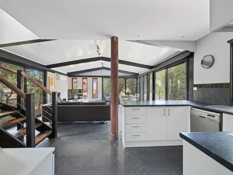 27 Veronica Street, Inverloch VIC 3996