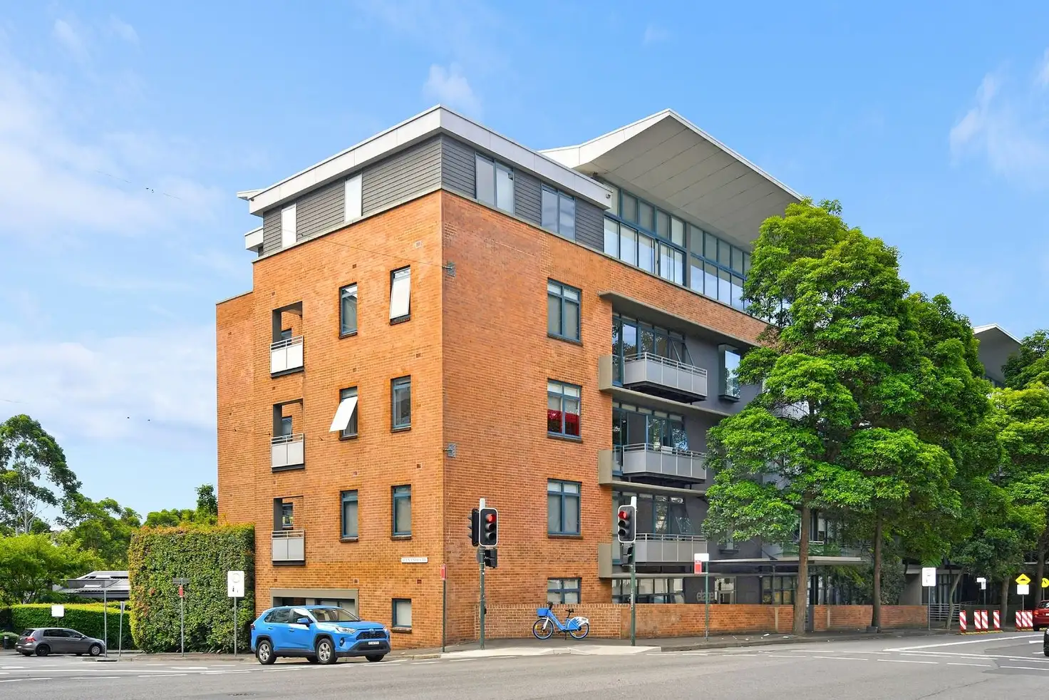 Main view of Homely apartment listing, 1/10 Pyrmont Bridge Road, Camperdown NSW 2050