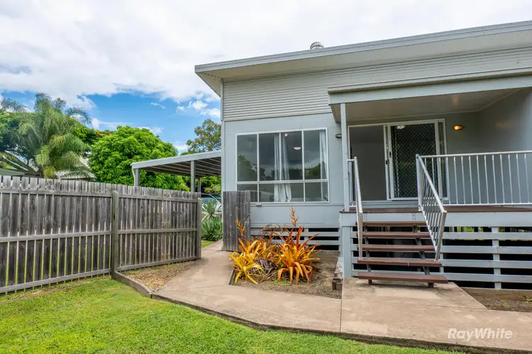 2/134A Walker Street, Svensson Heights QLD 4670