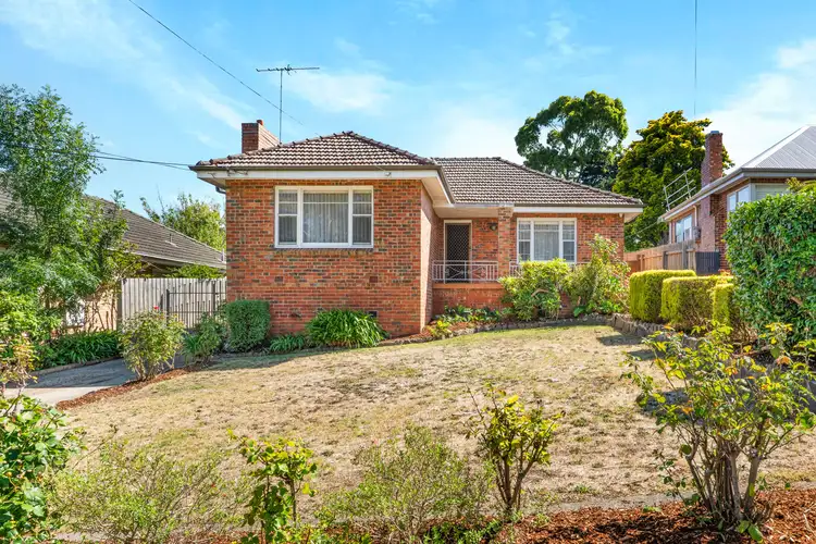 9 Banyule Road, Rosanna VIC 3084