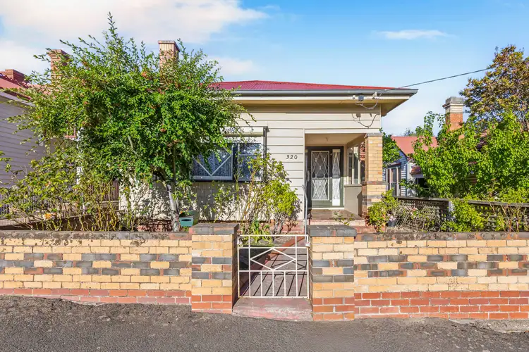 320 Armstrong Street North, Soldiers Hill VIC 3350