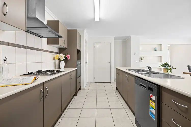 Fourth view of Homely house listing, 6 Bold Mews, Manor Lakes VIC 3024