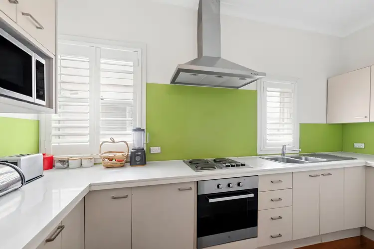 Fourth view of Homely apartment listing, 4/124 Glenayr Avenue, Bondi Beach NSW 2026