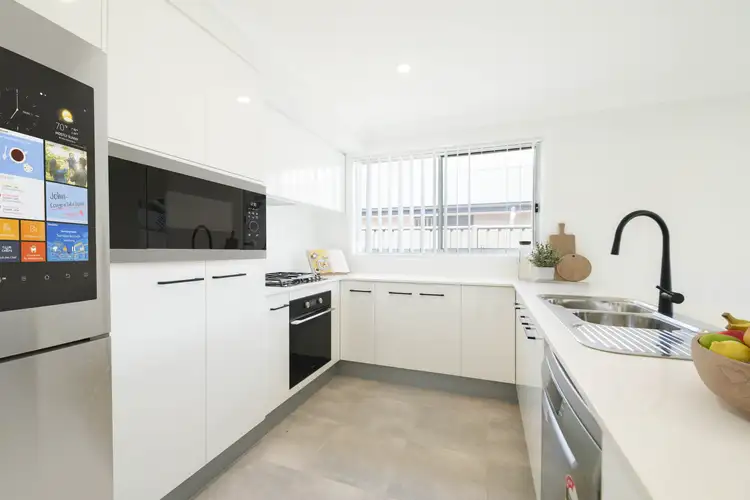 Fourth view of Homely house listing, 32A Vaucluse Place, Parkes NSW 2870