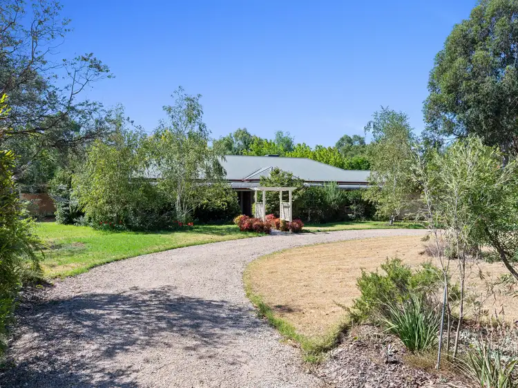 106 Grant Drive, Benalla VIC 3672