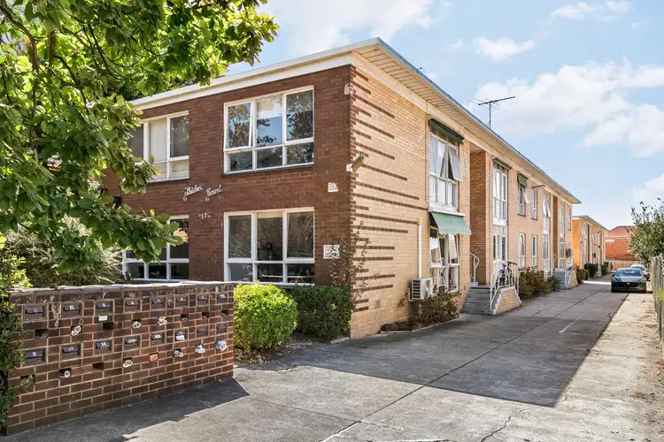 1/12 Fletcher Street, Essendon VIC 3040