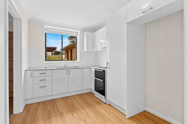 Main view of Homely unit listing, 2/68 Gladstone Avenue, Wollongong NSW 2500