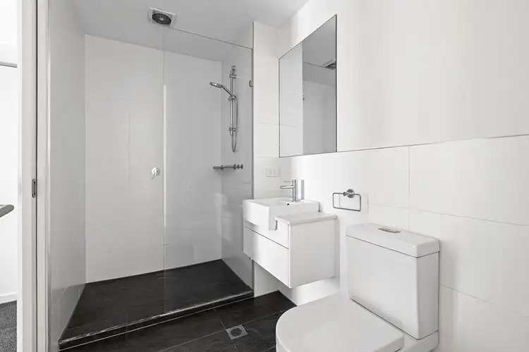 Sixth view of Homely apartment listing, 103/170 East Boundary Road, Bentleigh East VIC 3165