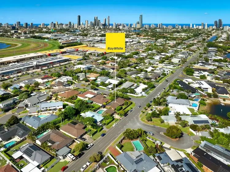 Third view of Homely house listing, 2 Vaucluse Place, Sorrento QLD 4217
