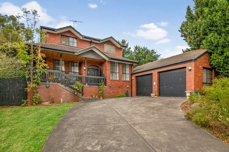 65 Balmoral Circuit, Eltham VIC 3095
