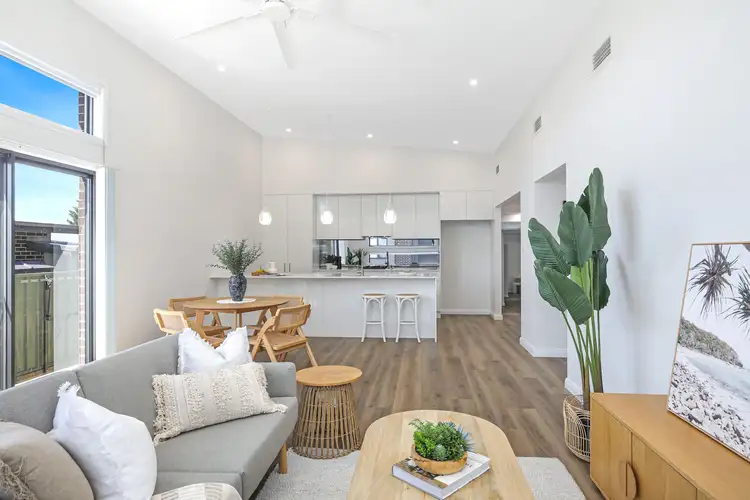 14 Mundy Street