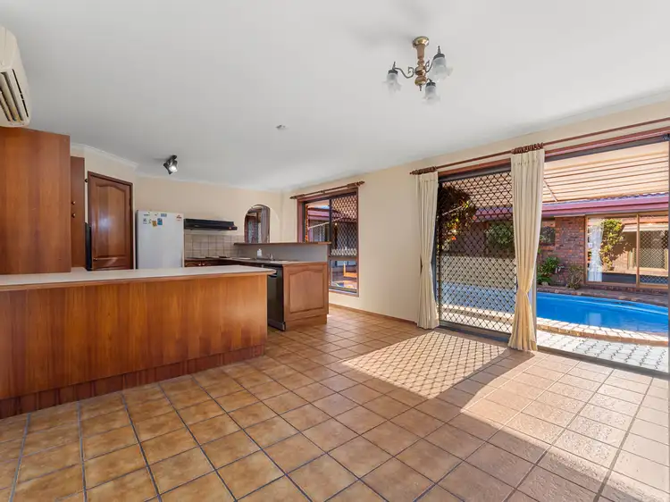 Fifth view of Homely house listing, 1 Satch Court, Eight Mile Plains QLD 4113