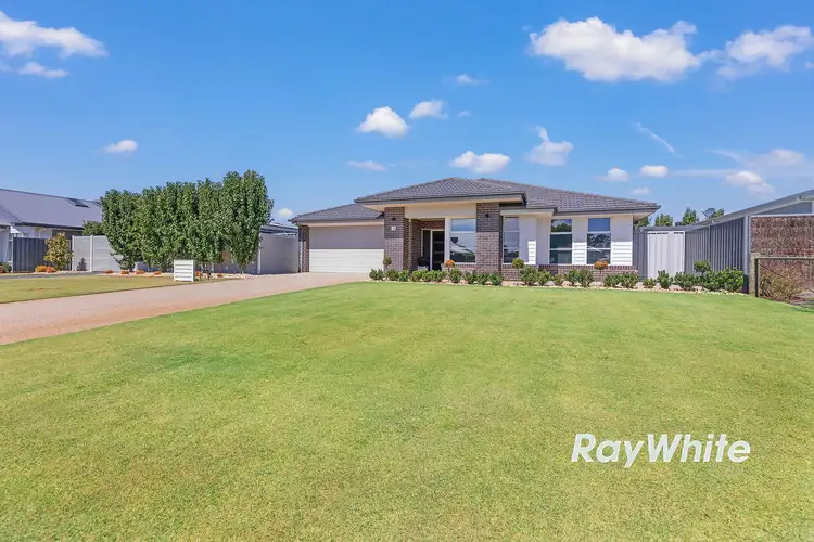 8 Brolga Avenue, Moama NSW 2731