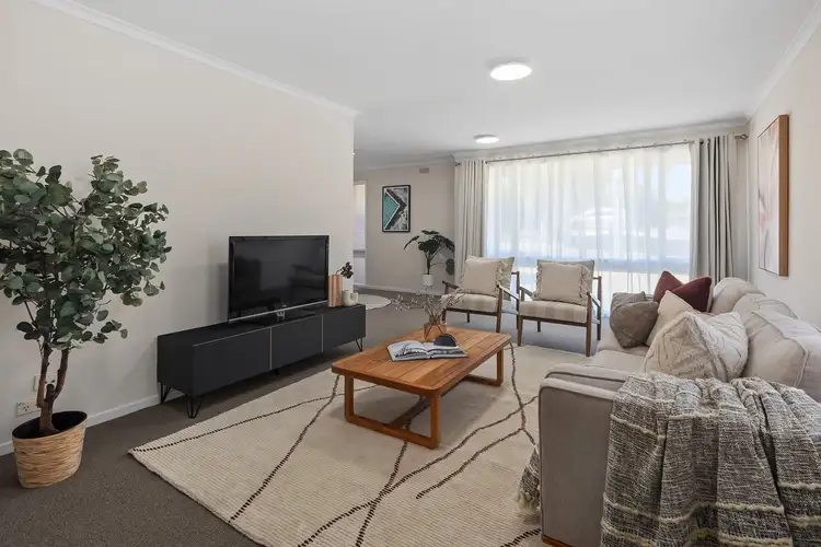 Second view of Homely house listing, 7 Menzies Parade, Lalor VIC 3075