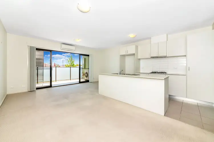 Second view of Homely unit listing, 18/4 Ross Road, Crestwood NSW 2620