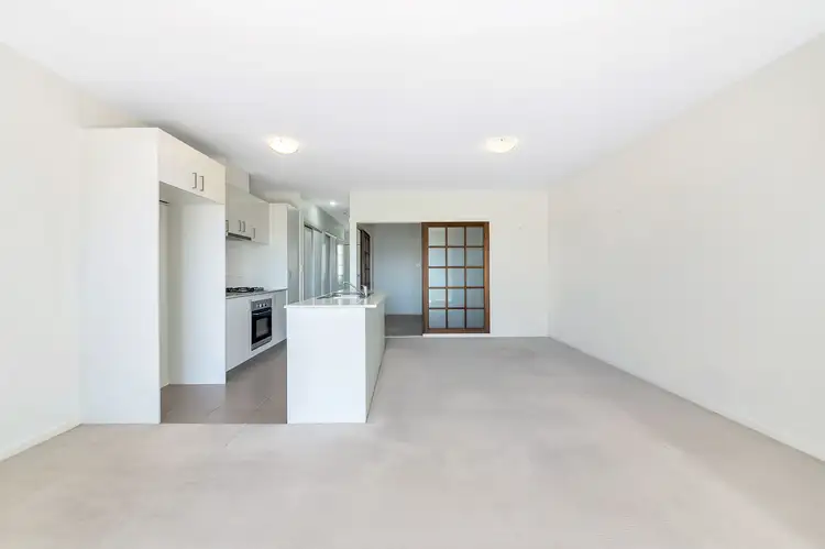 Fifth view of Homely unit listing, 18/4 Ross Road, Crestwood NSW 2620