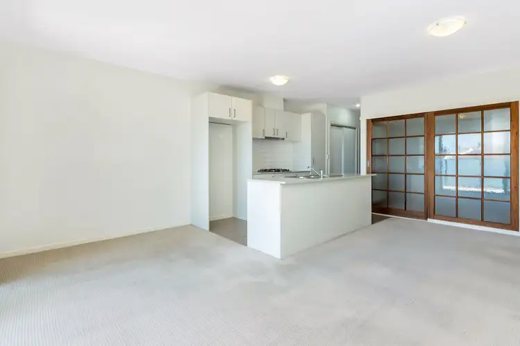 Sixth view of Homely unit listing, 18/4 Ross Road, Crestwood NSW 2620