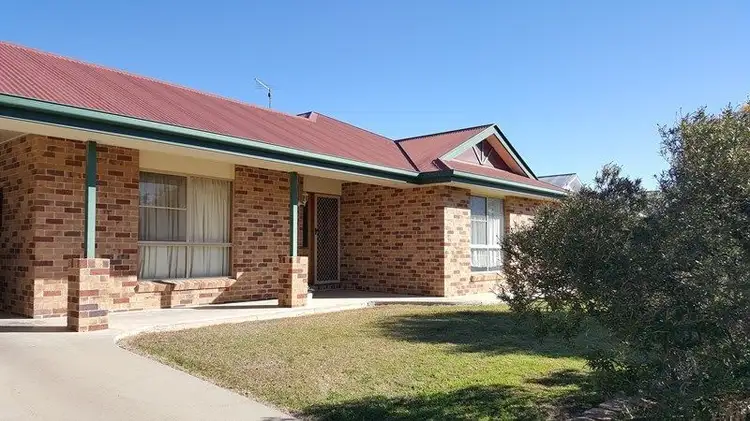 3 Turner Street