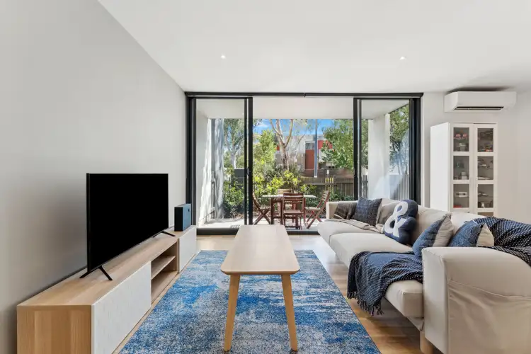 Third view of Homely apartment listing, 4/27 Princeton Terrace, Bundoora VIC 3083