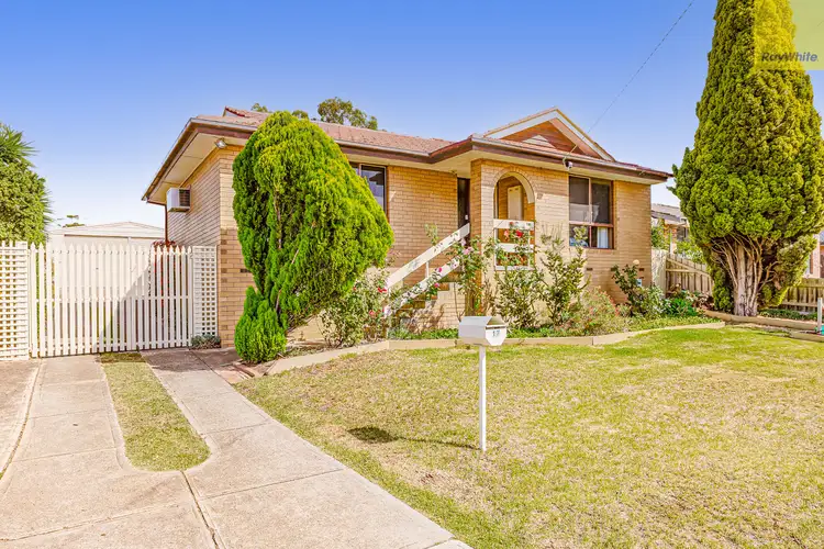 17 Morrison Drive, Darley VIC 3340