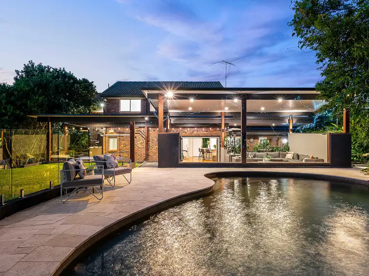 11 Hush Place, Rochedale South QLD 4123
