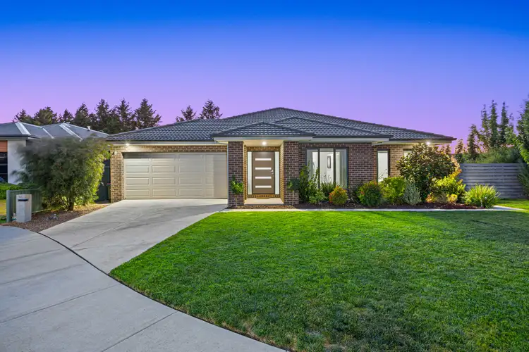 14 Aquiver Terrace