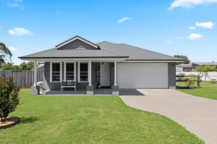12 Tait Street, Crookwell NSW 2583
