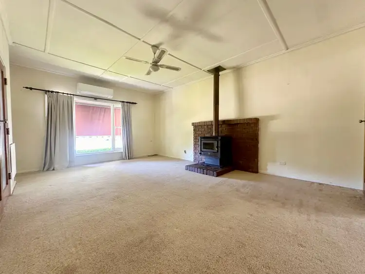 Second view of Homely house listing, 1 Tatiara Terrace, Bordertown SA 5268