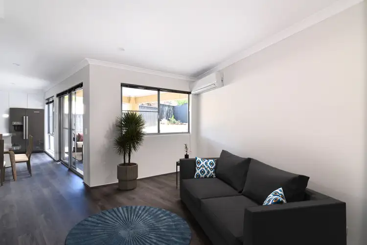 Fifth view of Homely villa listing, 105C Camberwarra Drive, Craigie WA 6025