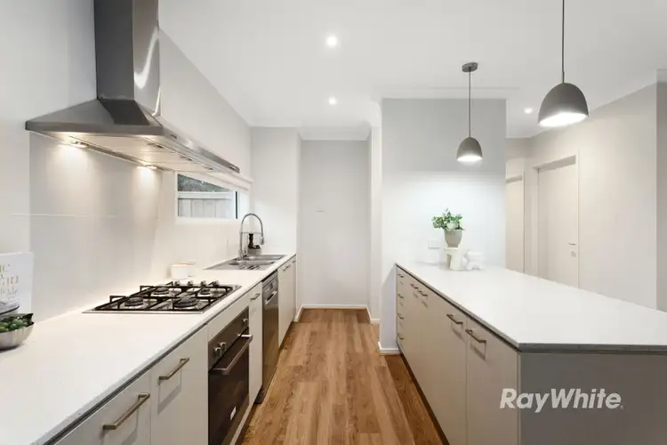 Sixth view of Homely house listing, 4 Mossey Crescent, Cranbourne East VIC 3977