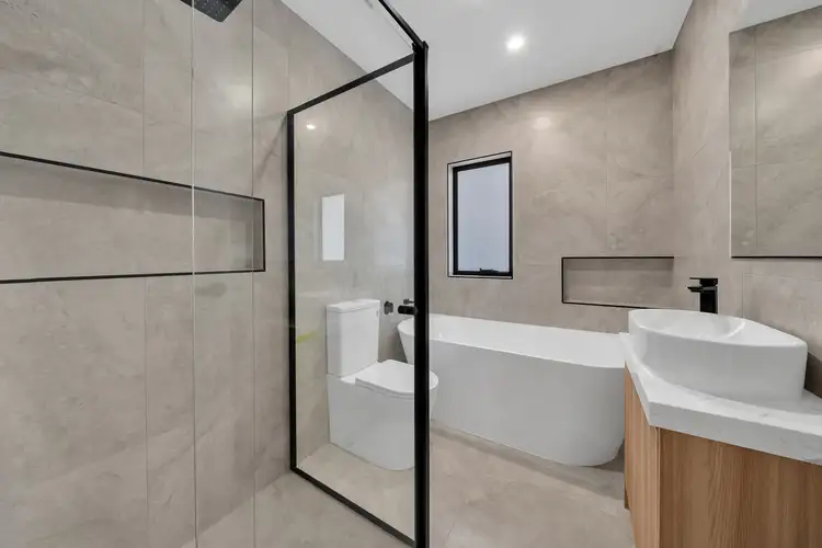 Fourth view of Homely townhouse listing, 2/11 Ambleside Crescent, Berwick VIC 3806