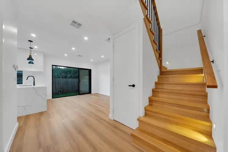 Fifth view of Homely townhouse listing, 2/11 Ambleside Crescent, Berwick VIC 3806