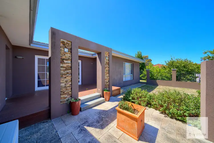 25 Balston Road, Gledhow WA 6330