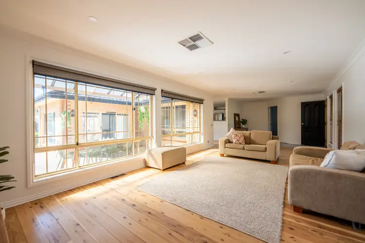 3 Elm Place, Forbes NSW 2871