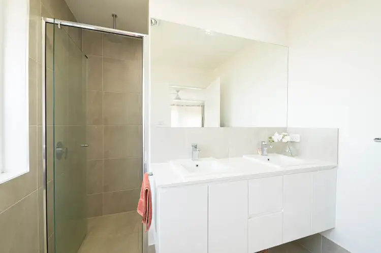 Seventh view of Homely house listing, 10 Acacia Circuit, Parkes NSW 2870
