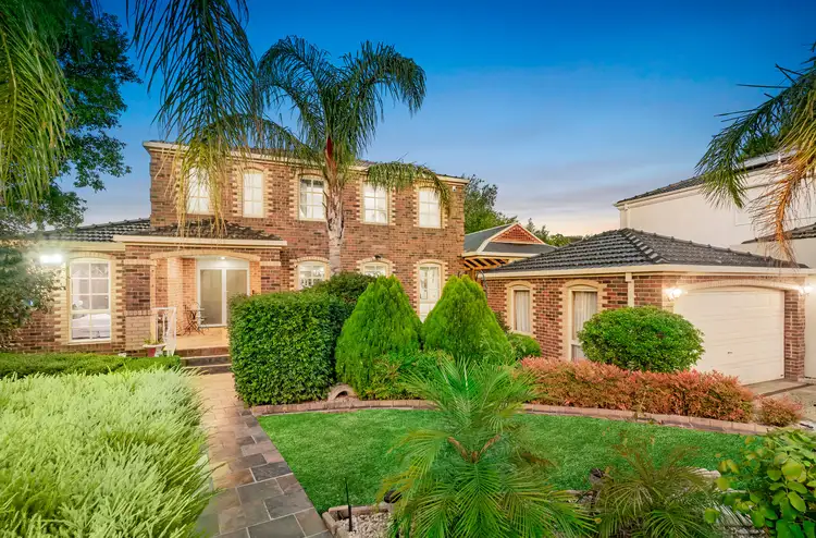 6 Alba Court, Mill Park VIC 3082