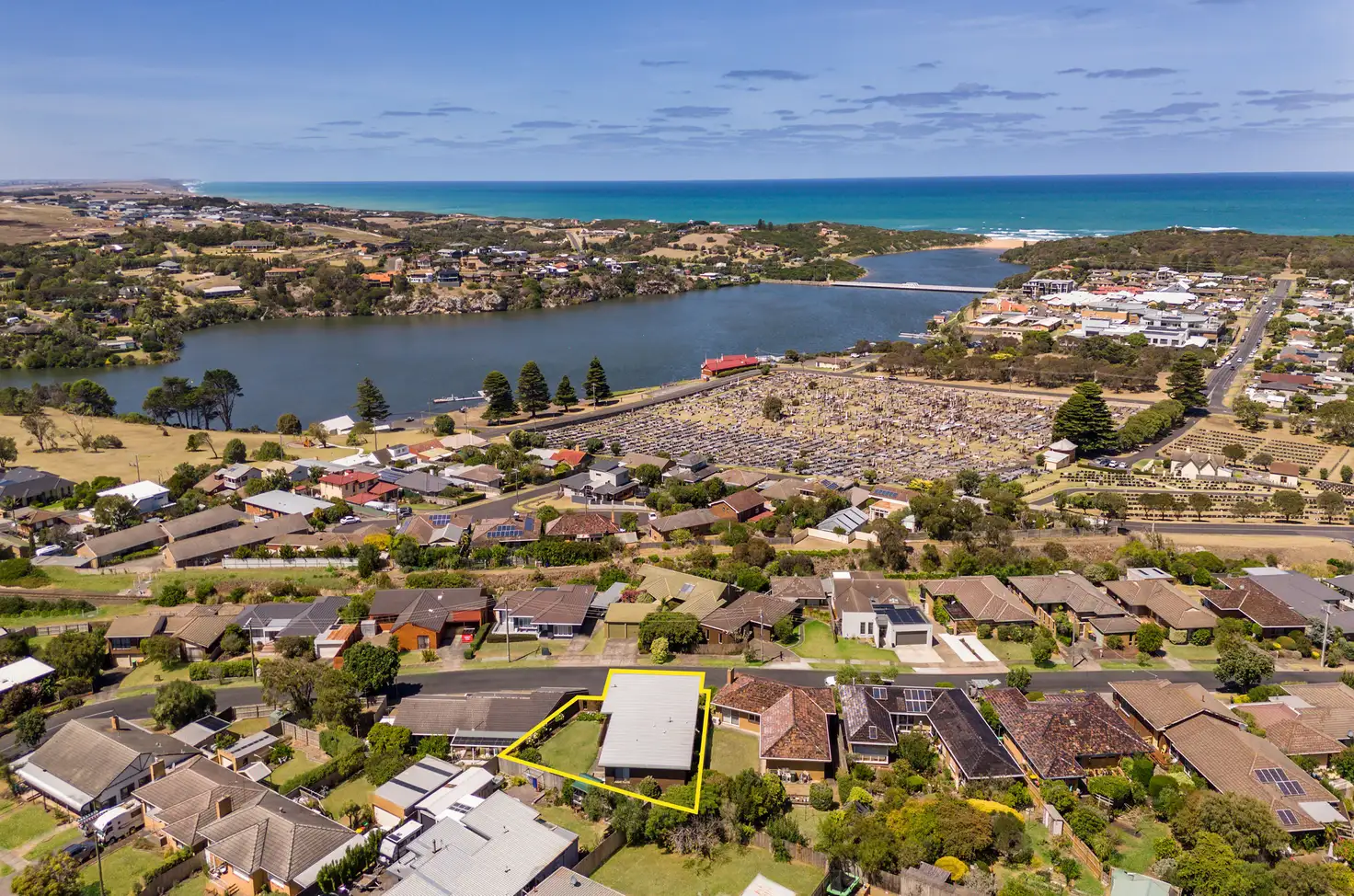 Main view of Homely house listing, 19 Maxwell Grove, Warrnambool VIC 3280