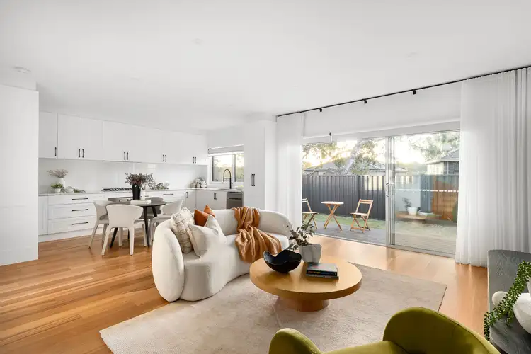 Fourth view of Homely townhouse listing, 2/132 Graham Road, Viewbank VIC 3084