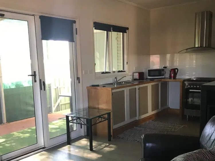 6A Cameron Avenue, Onslow WA 6710
