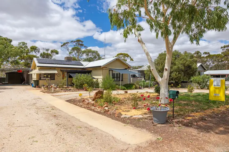 Fifth view of Homely house listing, 25 Roberts Street, Moora WA 6510
