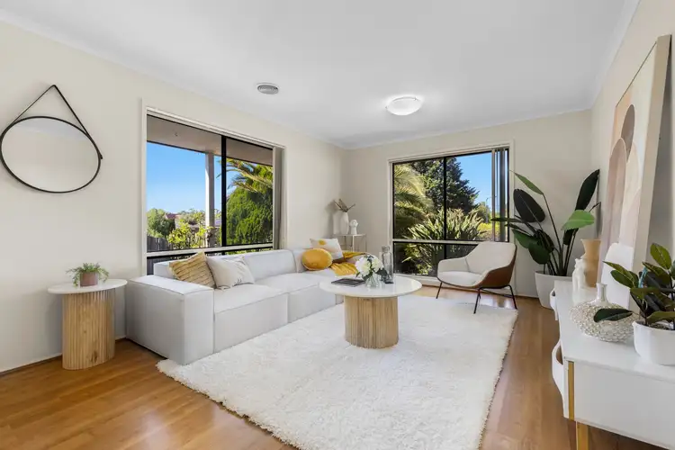 18 Temby Close
