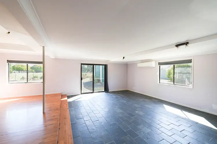Fifth view of Homely house listing, 289 Nash Street, Parkes NSW 2870